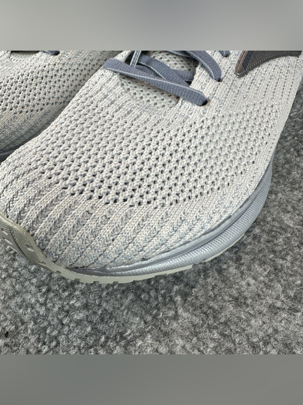 Brooks Revel 3 Womens Size 10 B Grey Silver Running Shoes 1203021B021 Sneakers - Picture 8 of 15